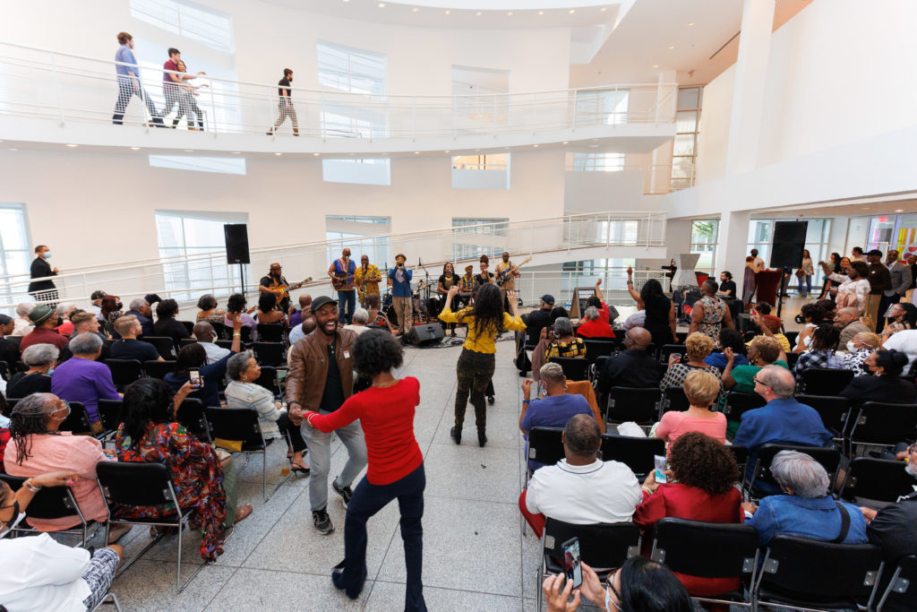 Catmax Photography High Museum Friday Night Jazz 27 1024x683 People seated and dancing while jazz band plays